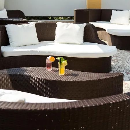Hotell New Garden